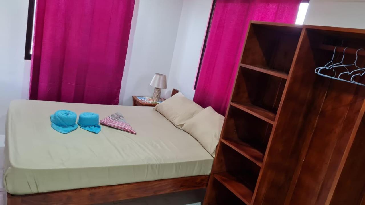 Babas Guesthouse 莫阿尔博阿 外观 照片