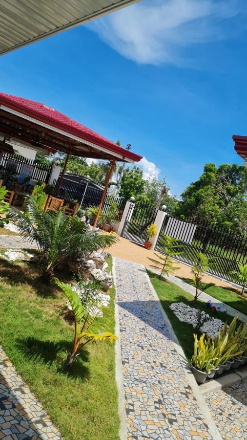 Babas Guesthouse 莫阿尔博阿 外观 照片