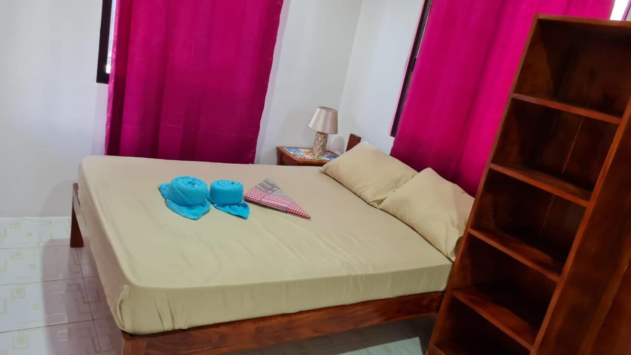 Babas Guesthouse 莫阿尔博阿 外观 照片