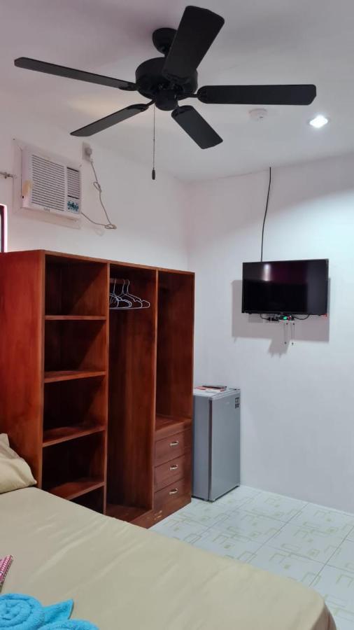 Babas Guesthouse 莫阿尔博阿 外观 照片