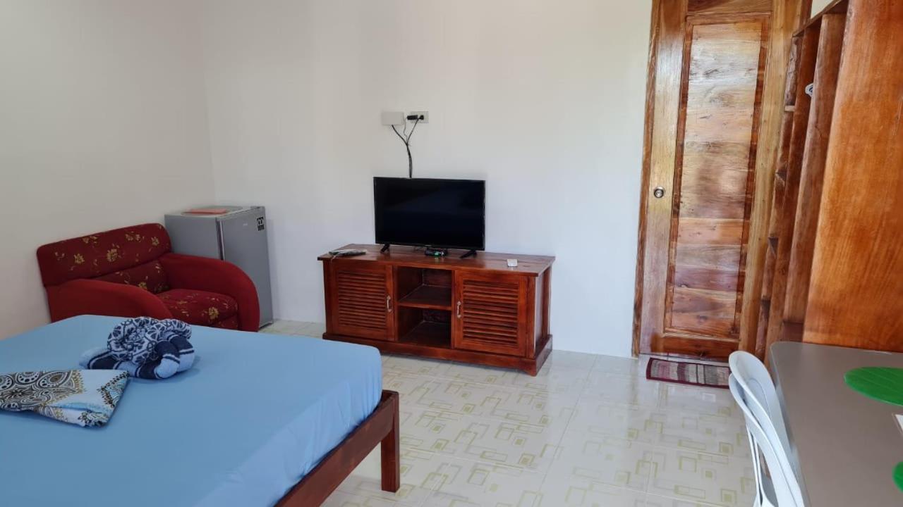 Babas Guesthouse 莫阿尔博阿 外观 照片